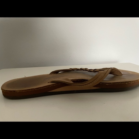 (SOLD!) 🤗 🌈 Rainbow 'Flirty' Braided Leather Flip Flop, size 7, hardly worn! - Picture 10 of 10